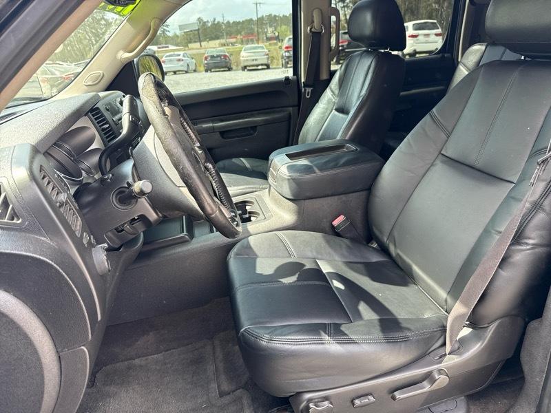 GMC Sierra 1500 SLE Crew Cab 2WD 2013