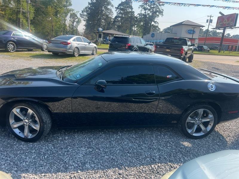 Dodge Challenger SXT 2015