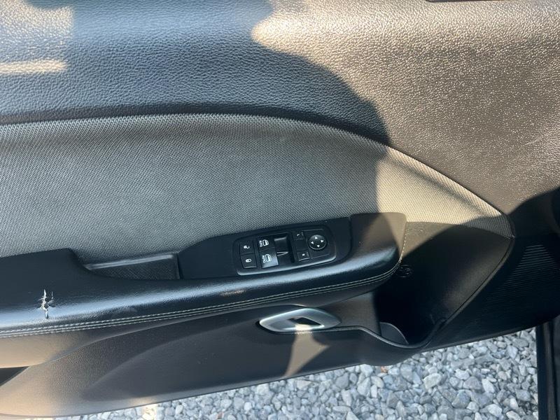 Dodge Challenger SXT 2015