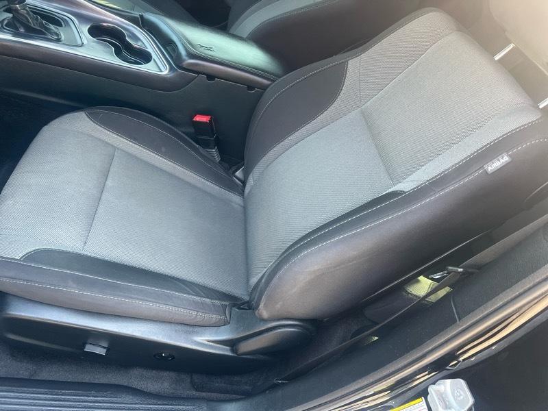 Dodge Challenger SXT 2015