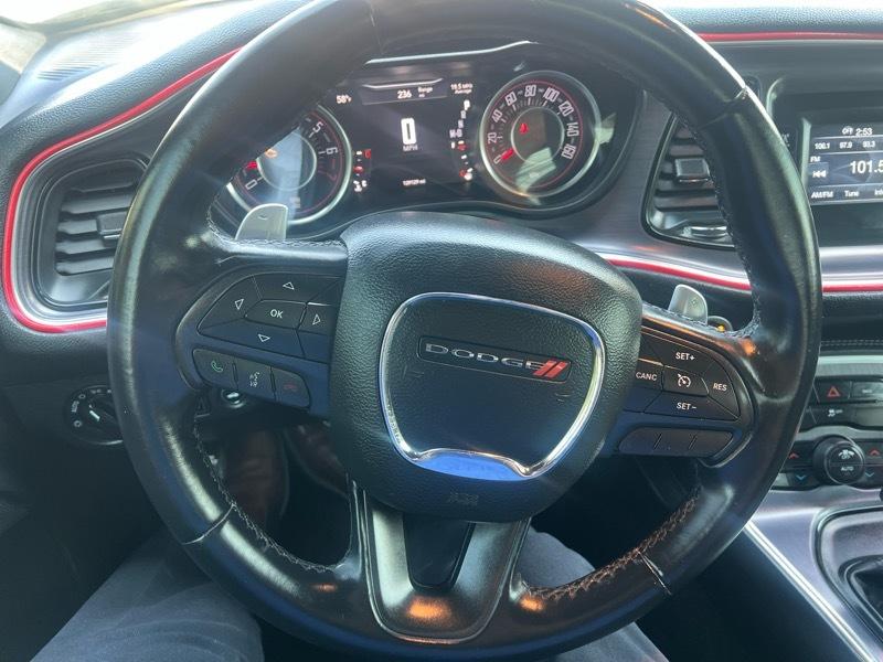 Dodge Challenger SXT 2015