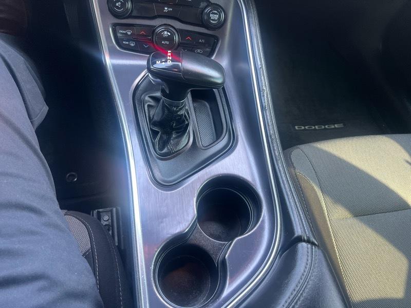 Dodge Challenger SXT 2015