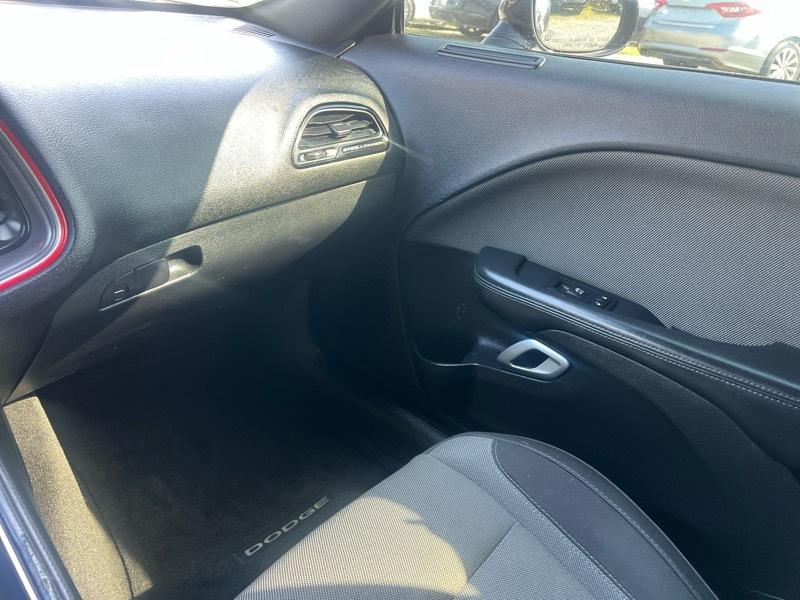 Dodge Challenger SXT 2015