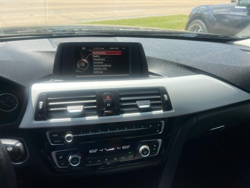 BMW 3-Series 320i Sedan 2016