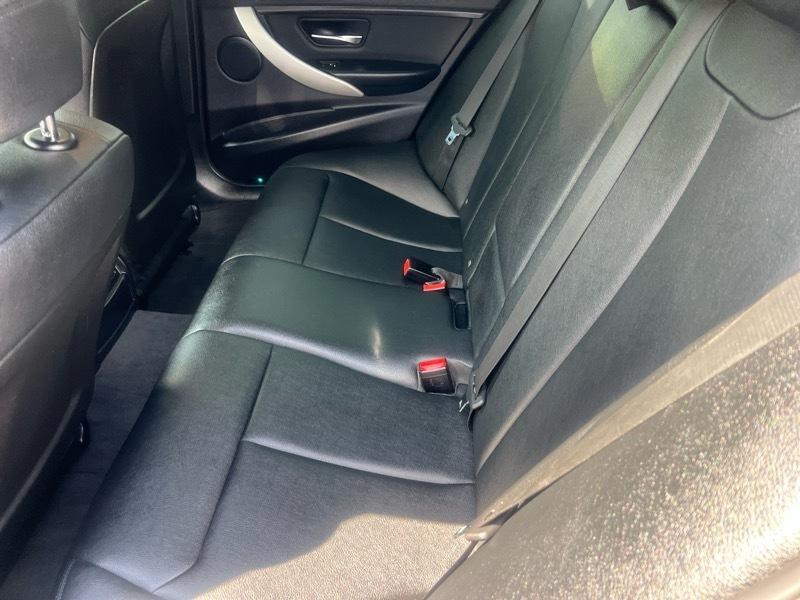 BMW 3-Series 320i Sedan 2016