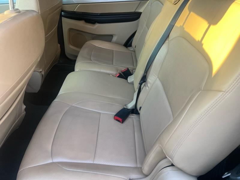 Ford Explorer 4dr XLT 2017