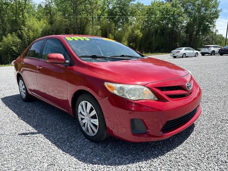 Toyota Corolla S 5-Speed MT 2012