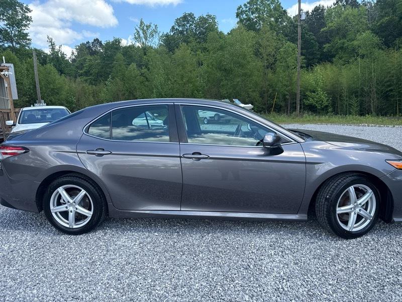 Toyota Camry LE 2018