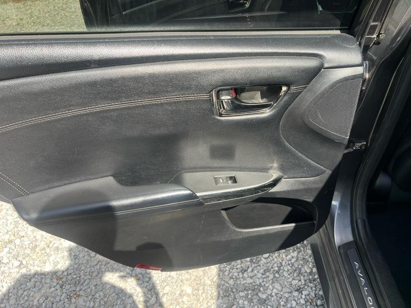 Toyota Avalon XLE Premium 2014