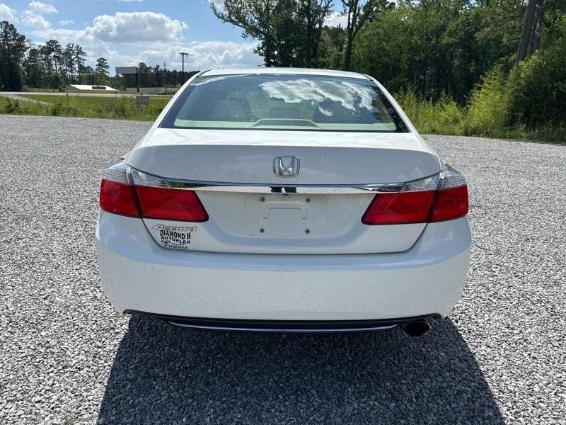 Honda Accord LX Sedan CVT 2013
