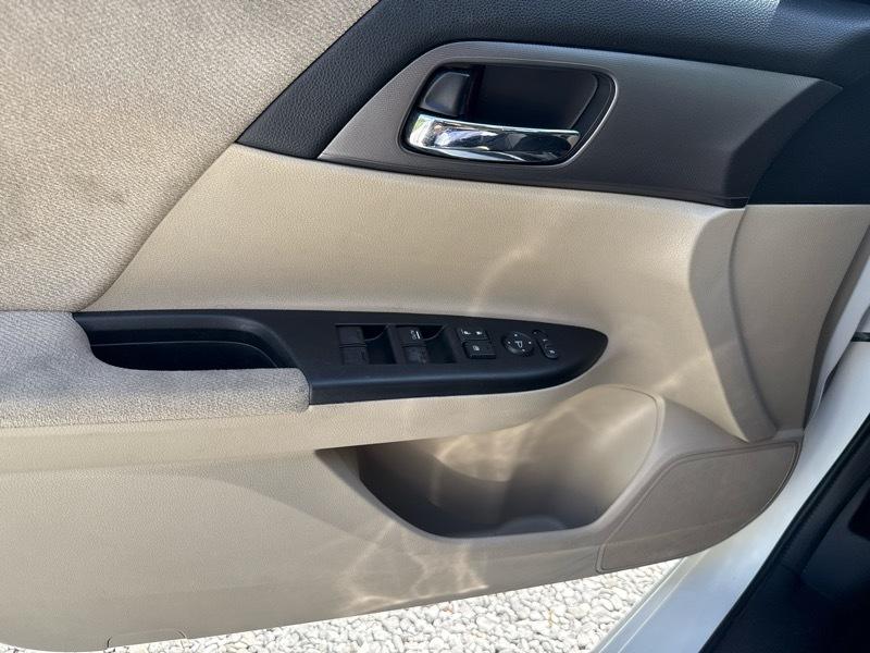 Honda Accord LX Sedan CVT 2013