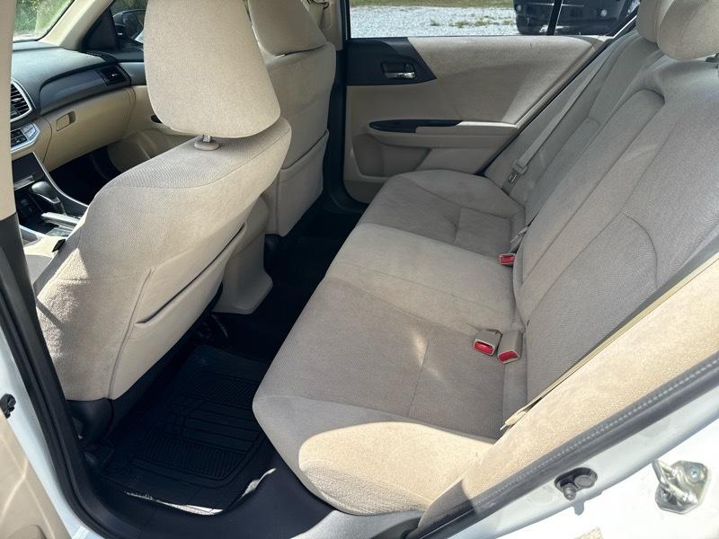 Honda Accord LX Sedan CVT 2013