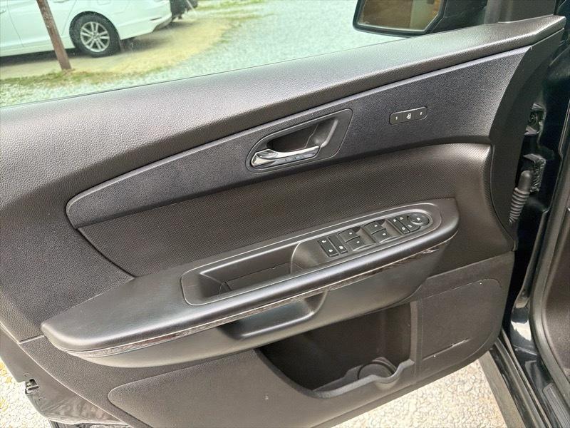 GMC Acadia Denali FWD 2012