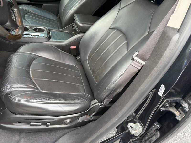 GMC Acadia Denali FWD 2012