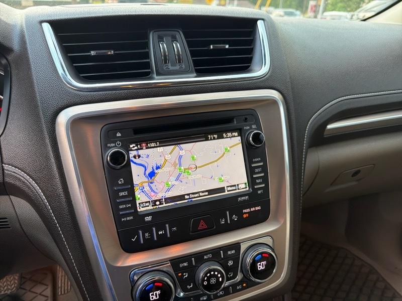 GMC Acadia Denali FWD 2015