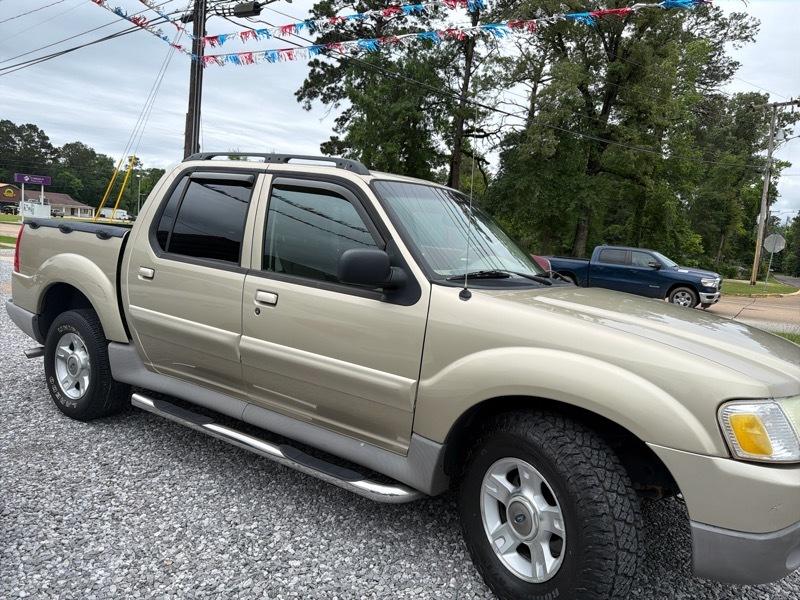 Ford Explorer Sport Trac XLS 2WD 2003
