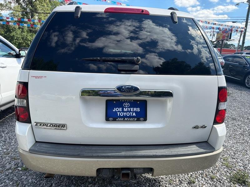 Ford Explorer Eddie Bauer 4WD 2010