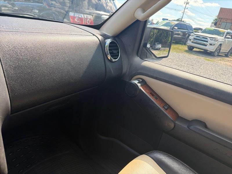 Ford Explorer Eddie Bauer 4WD 2010