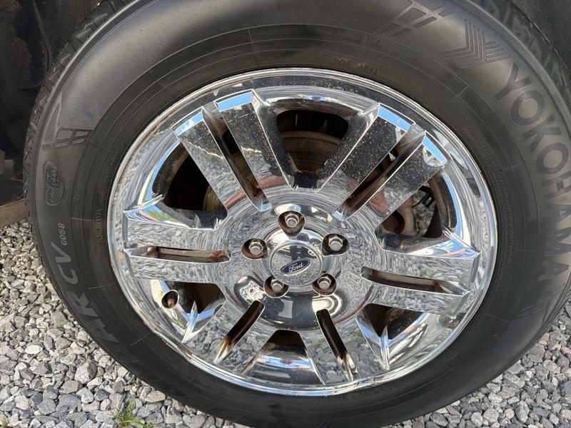 Ford Explorer Eddie Bauer 4WD 2010
