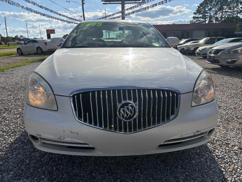 Buick Lucerne CXL 2011