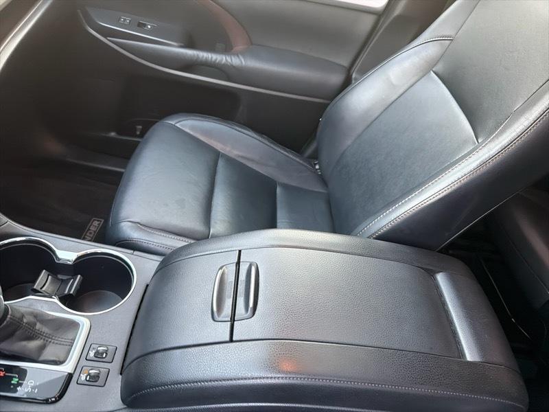 Toyota Highlander XLE FWD V6 2014