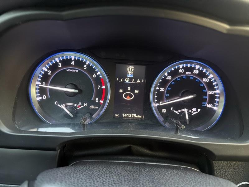Toyota Highlander XLE FWD V6 2014