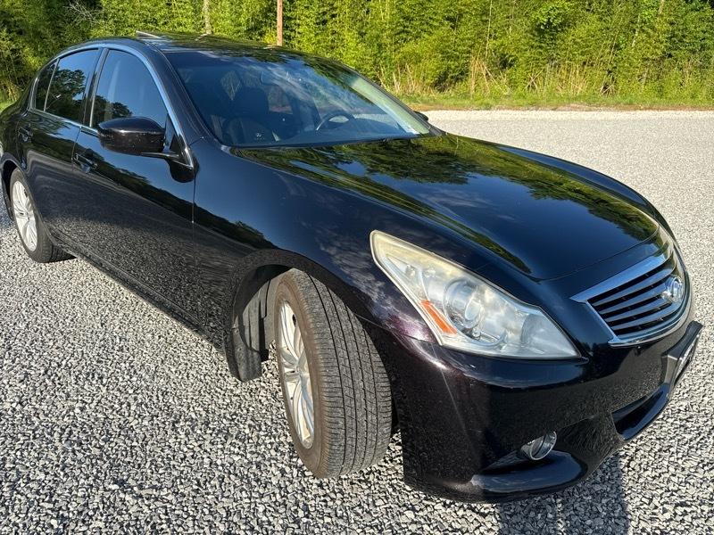 Infiniti G37 Journey 2012
