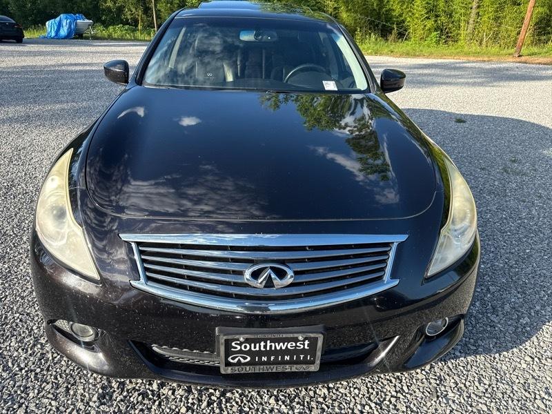 Infiniti G37 Journey 2012