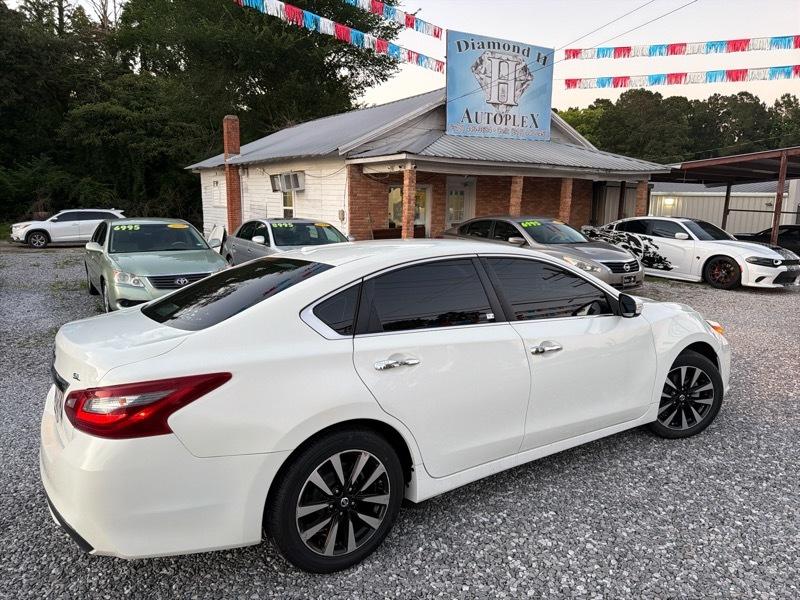 Nissan Altima 2.5 SV 2018