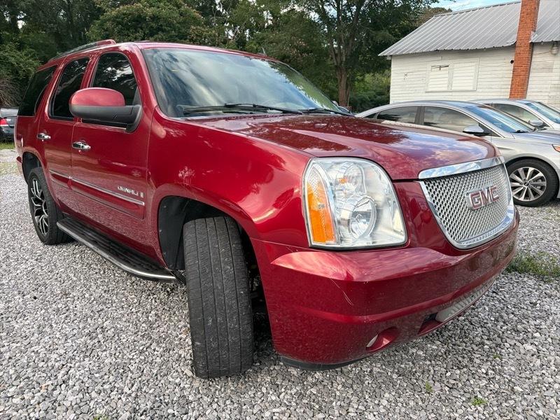 GMC Yukon Denali 2WD 2008