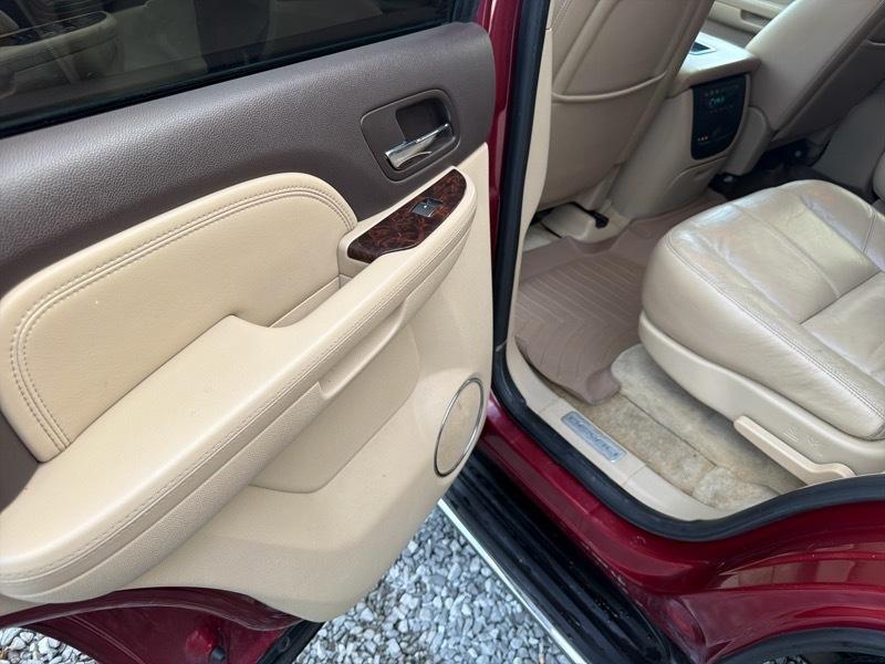GMC Yukon Denali 2WD 2008