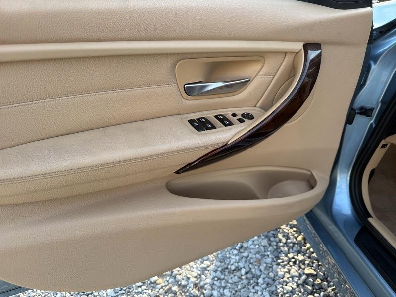 BMW 3-Series 328i Sedan 2014