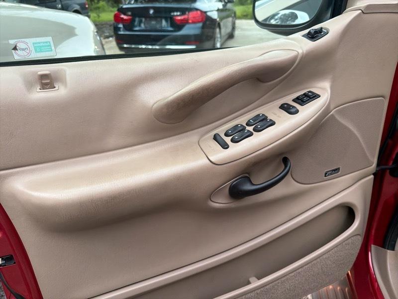 Ford Expedition Eddie Bauer 2WD 2000