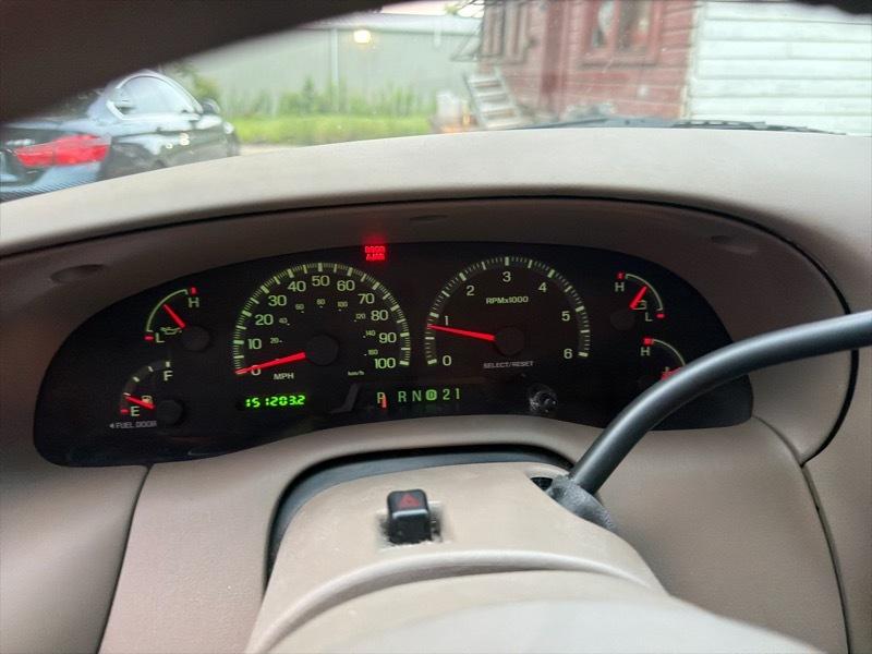 Ford Expedition Eddie Bauer 2WD 2000