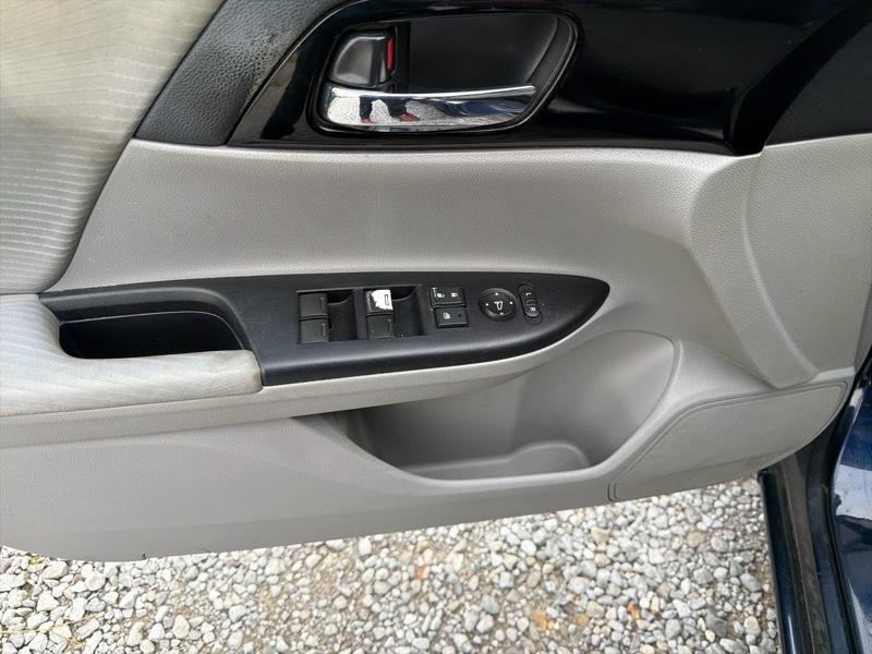 Honda Accord LX Sedan CVT 2017