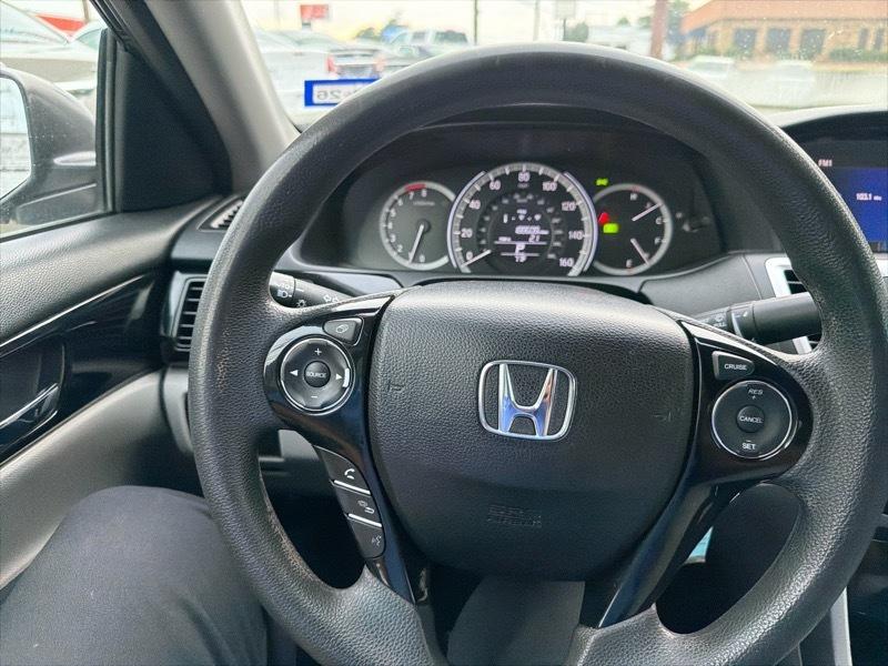 Honda Accord LX Sedan CVT 2017