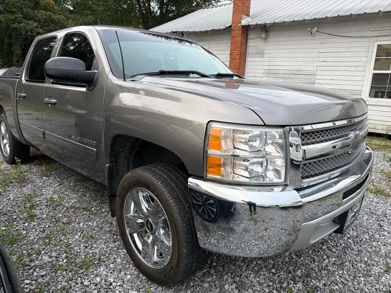 Chevrolet Silverado 1500 2WD Crew Cab 143.5" LS 2012