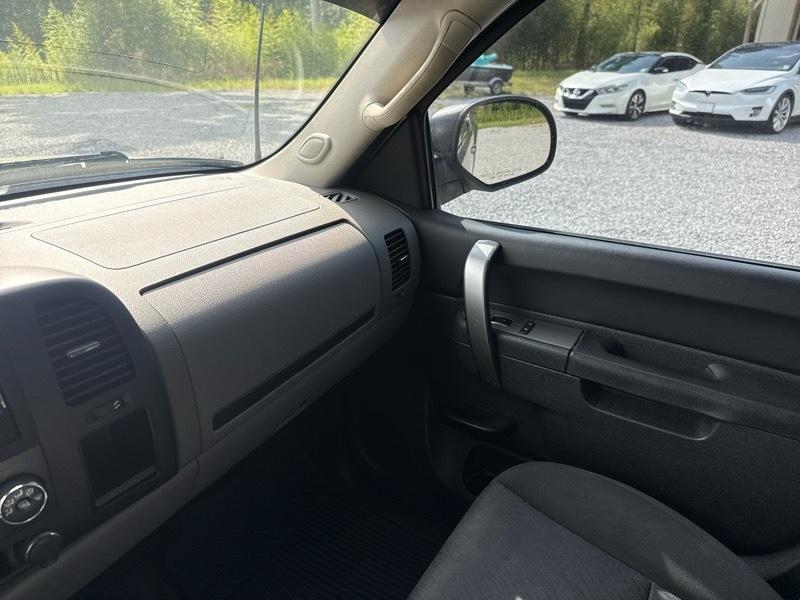 Chevrolet Silverado 1500 2WD Crew Cab 143.5" LS 2012