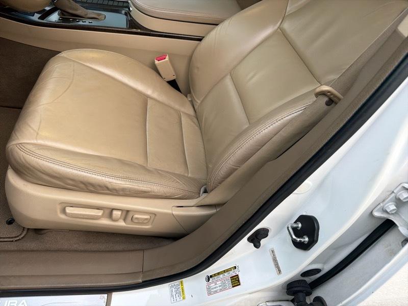 Acura MDX 6-Spd AT w/Tech Package 2012