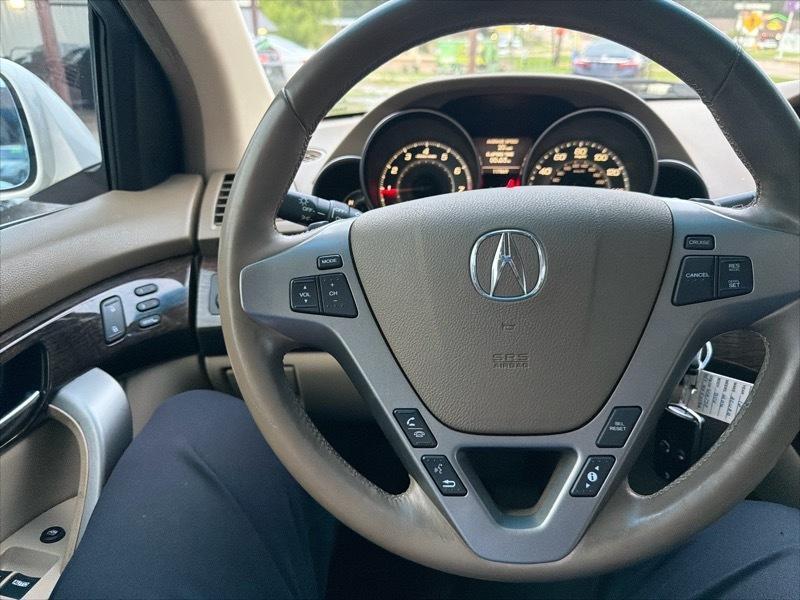 Acura MDX 6-Spd AT w/Tech Package 2012