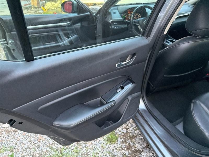 Nissan Altima 2.5 SL 2020