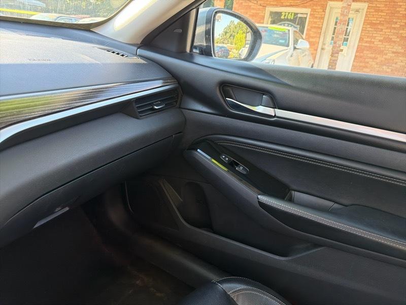 Nissan Altima 2.5 SL 2020