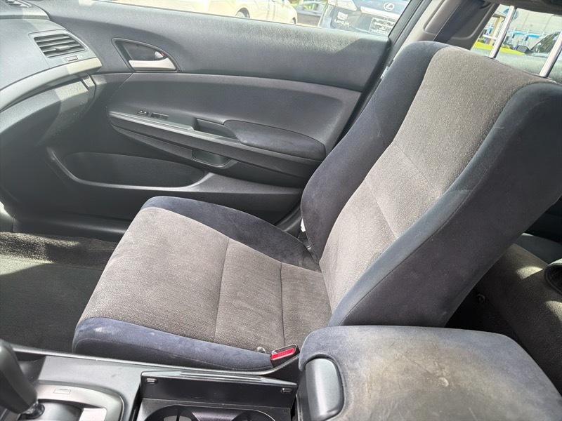 Honda Accord LX sedan AT 2008