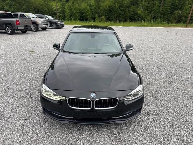 BMW 328i Base 2016