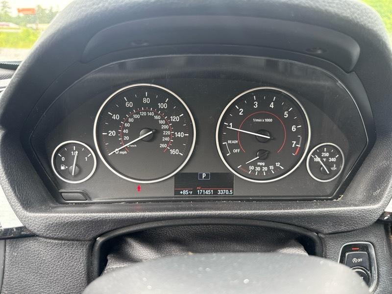 BMW 328i Base 2016