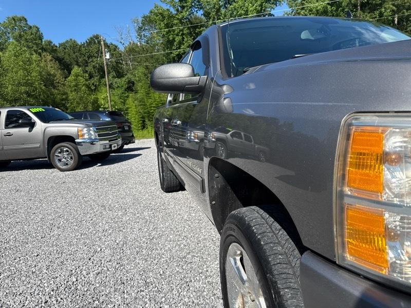 Chevrolet Silverado 1500 1LT Crew Cab 2WD 2013