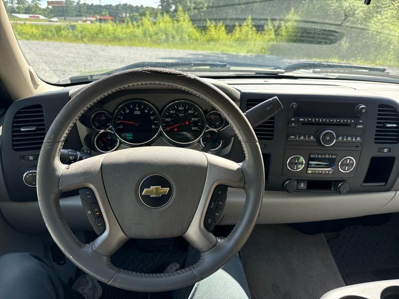 Chevrolet Silverado 1500 1LT Crew Cab 2WD 2013