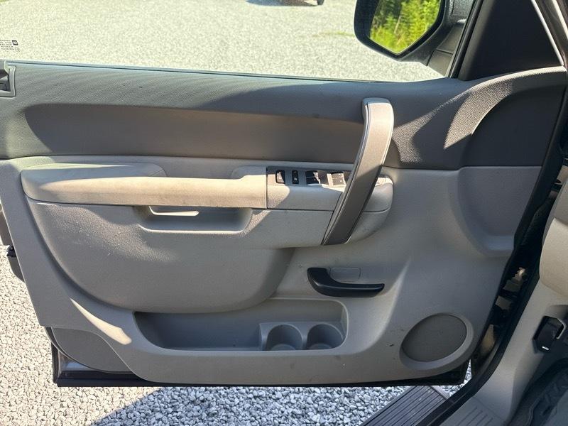 Chevrolet Silverado 1500 1LT Crew Cab 2WD 2013