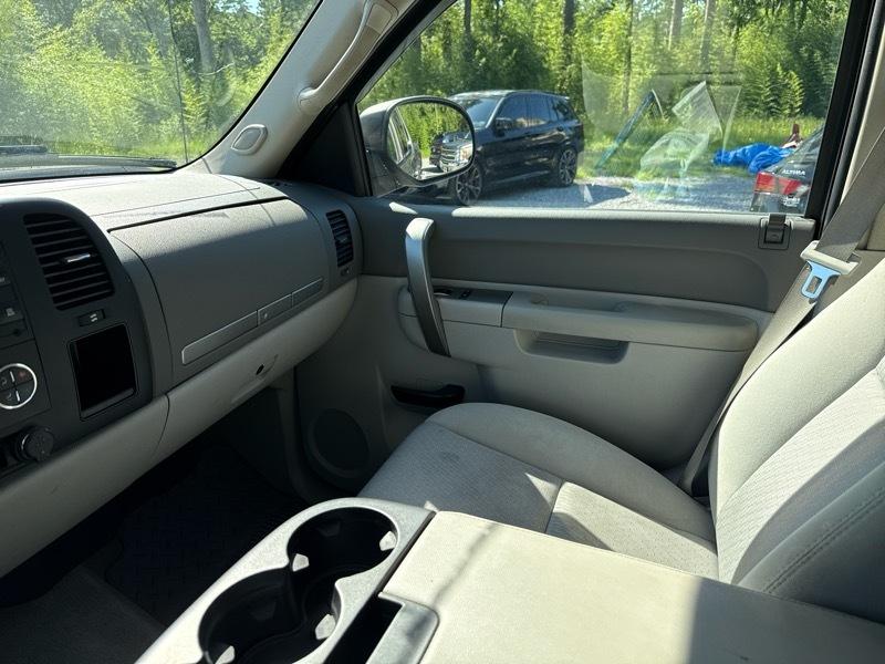 Chevrolet Silverado 1500 1LT Crew Cab 2WD 2013