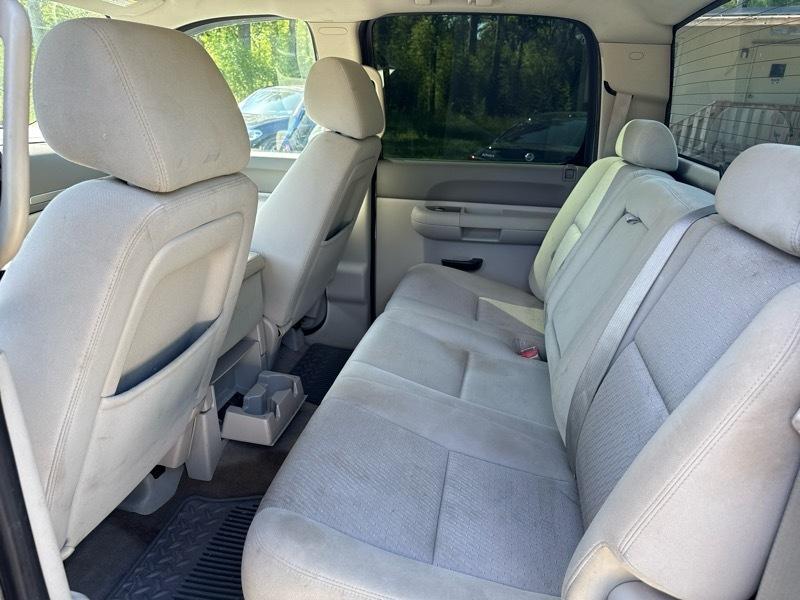 Chevrolet Silverado 1500 1LT Crew Cab 2WD 2013